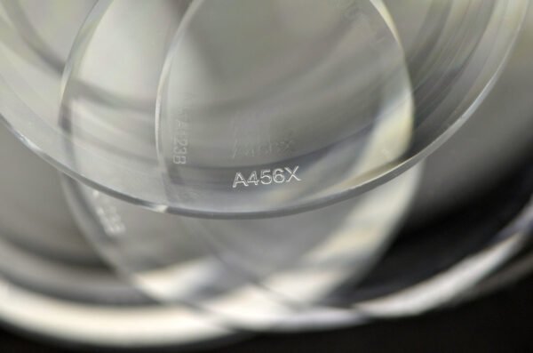mkt-a-glass-identification Marcador Láser CO2 Integrable