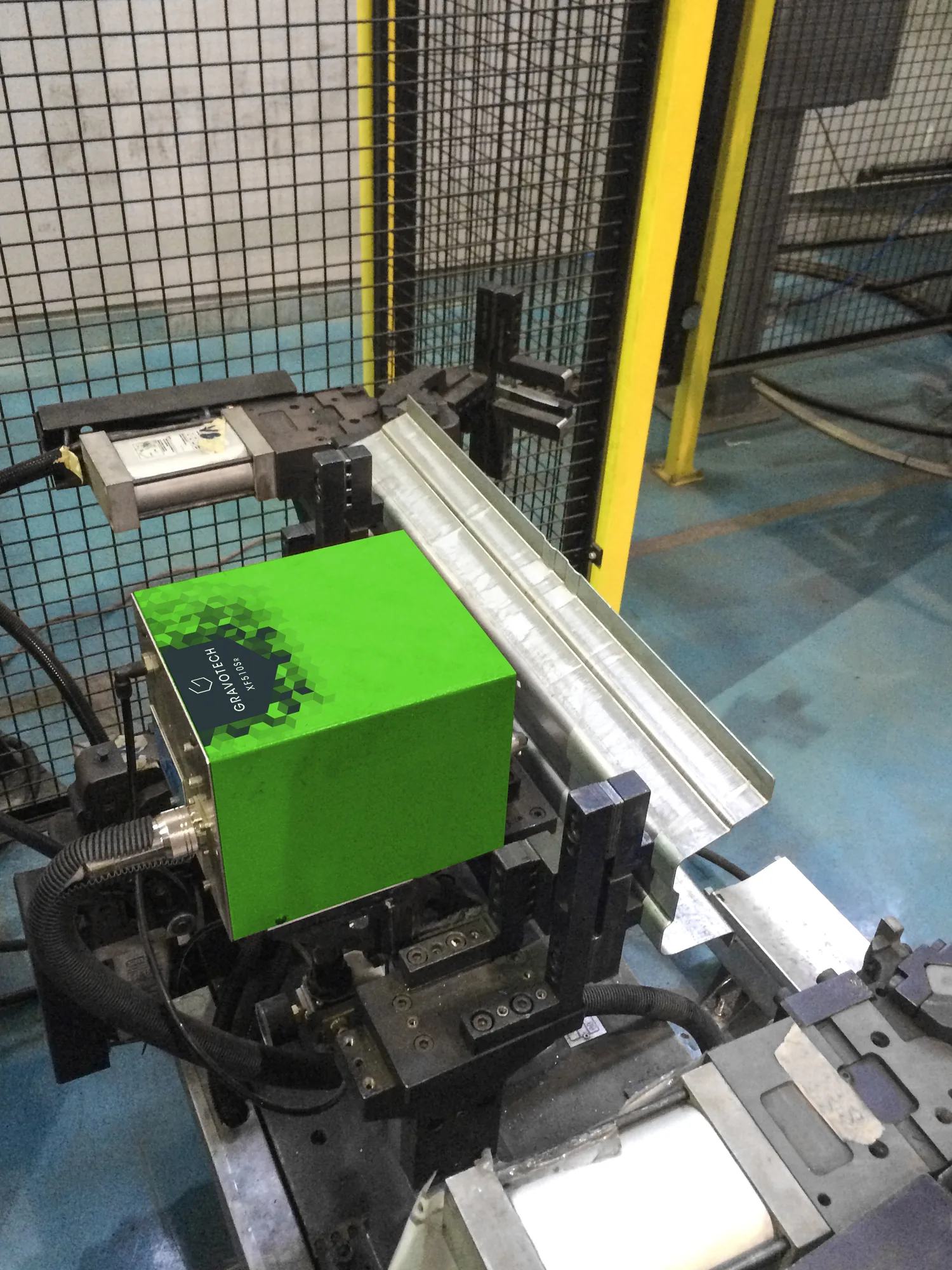 Cabezal de micropercusión integrable XF510r