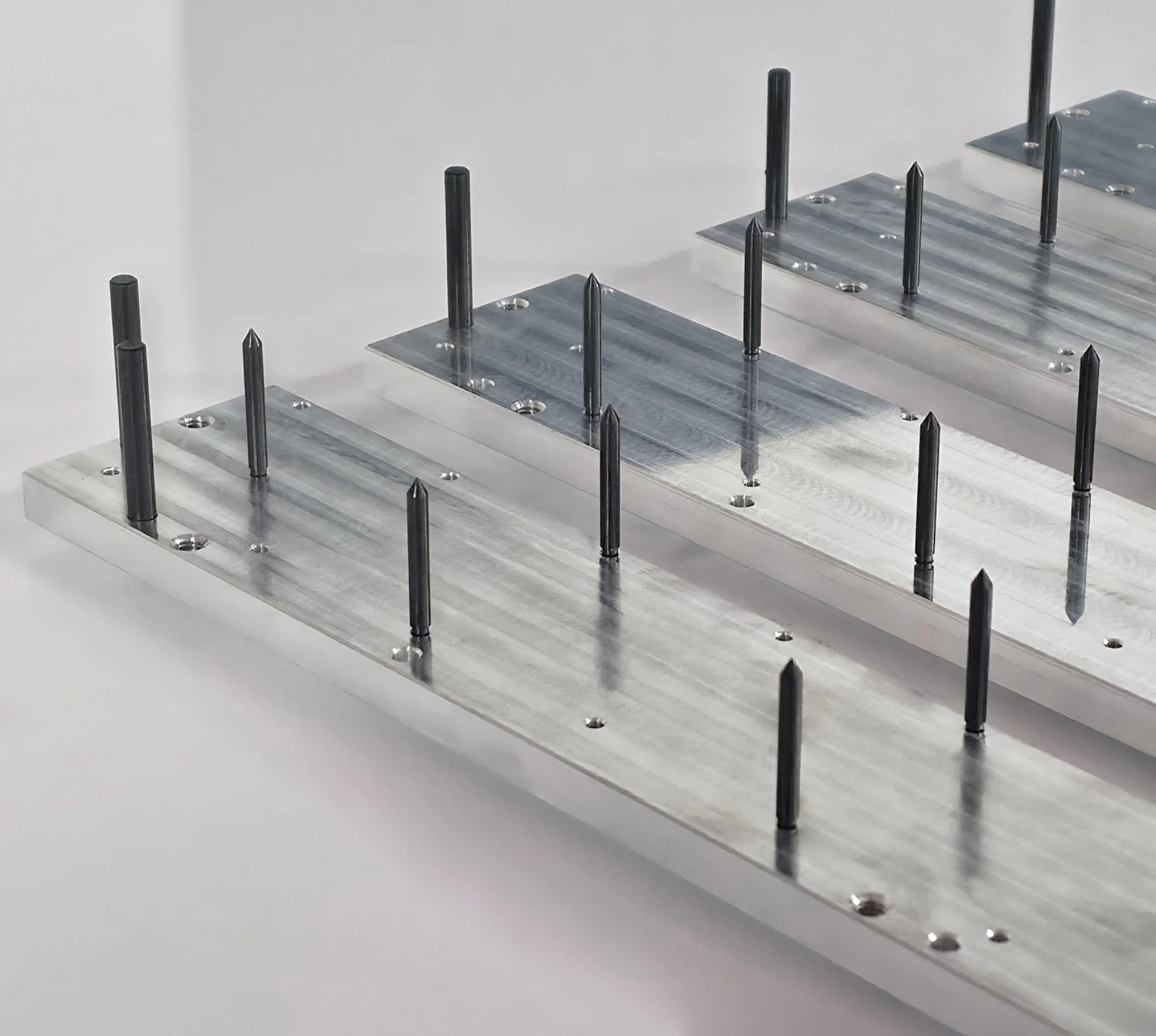 Soportes de pin para mesas láser